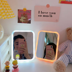 Makeup-spejl med LED-lys – Foldbart, Bærbart og Elegant Design til Daglig Brug HEYHEY Worldwide Dropshipping Store